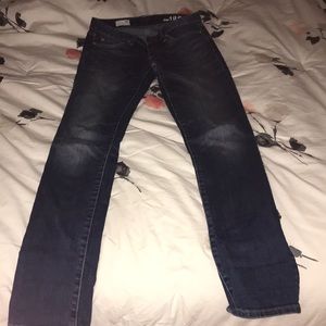 Dark wash with light white fading (part of jeans)